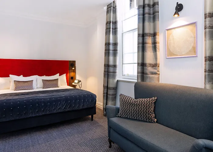 Hotel The Berkeley Square