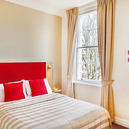 Hotel The Berkeley Square 4*