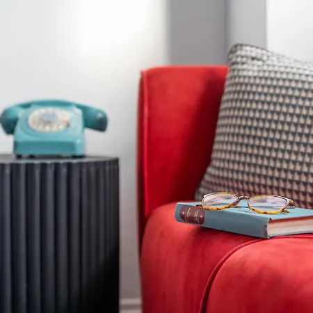 מלון The Berkeley Square