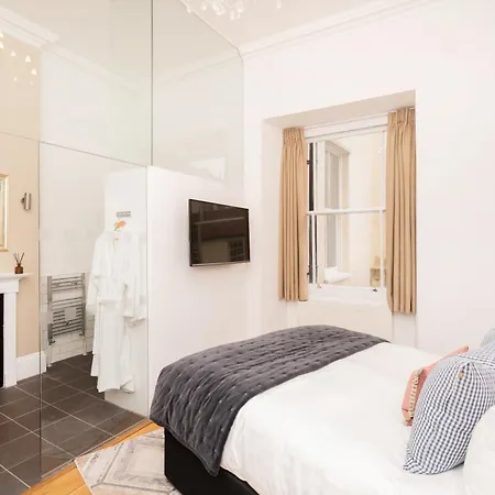 The Berkeley Square Hotel 4*