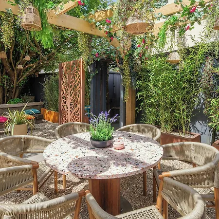 Hotel The Berkeley Square 4*