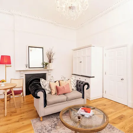 Hotel The Berkeley Square 4*