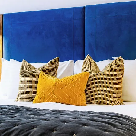 The Berkeley Square 4* Bristol