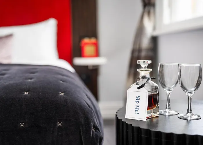 The Berkeley Square Hotel 4*