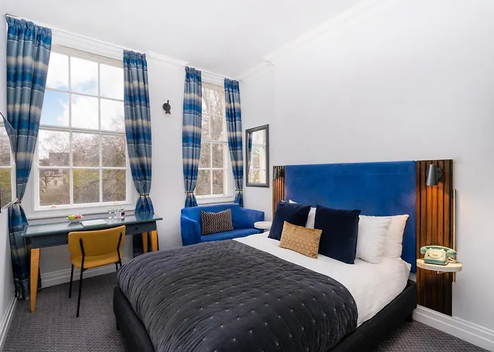 The Berkeley Square Бристоль