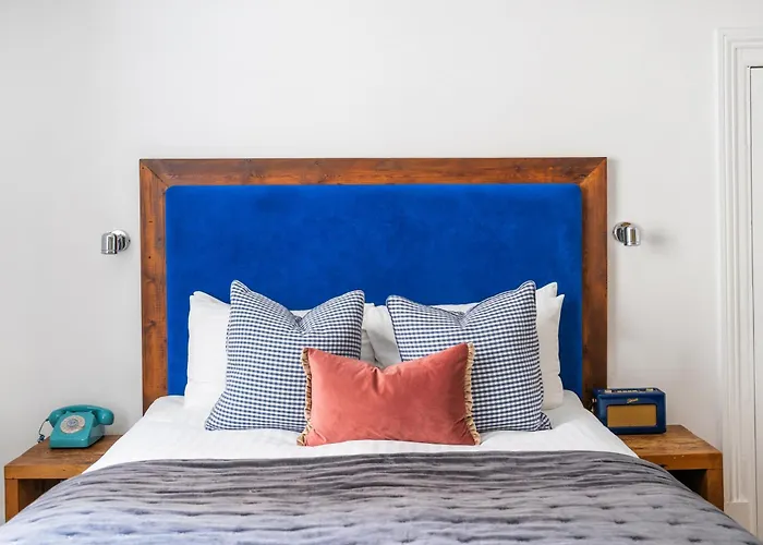 Hotel The Berkeley Square 4*