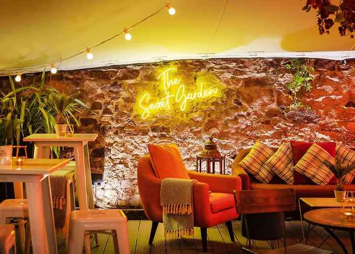 The Berkeley Square Отель