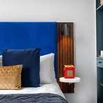 Hotel The Berkeley Square 4*