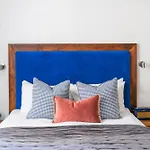Hotel The Berkeley Square 4*