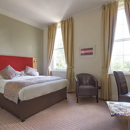 The Berkeley Square Hotel