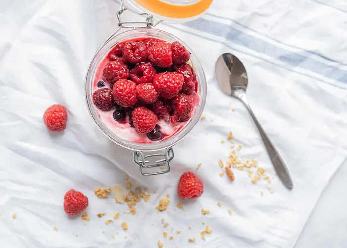 The Berkeley Square 4*